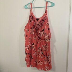 Peach torrid top